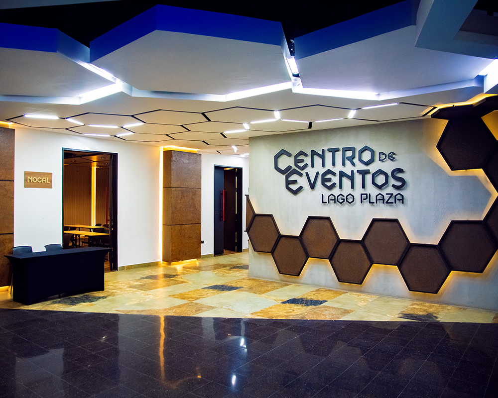 113 - Centro de Eventos Lago Plaza